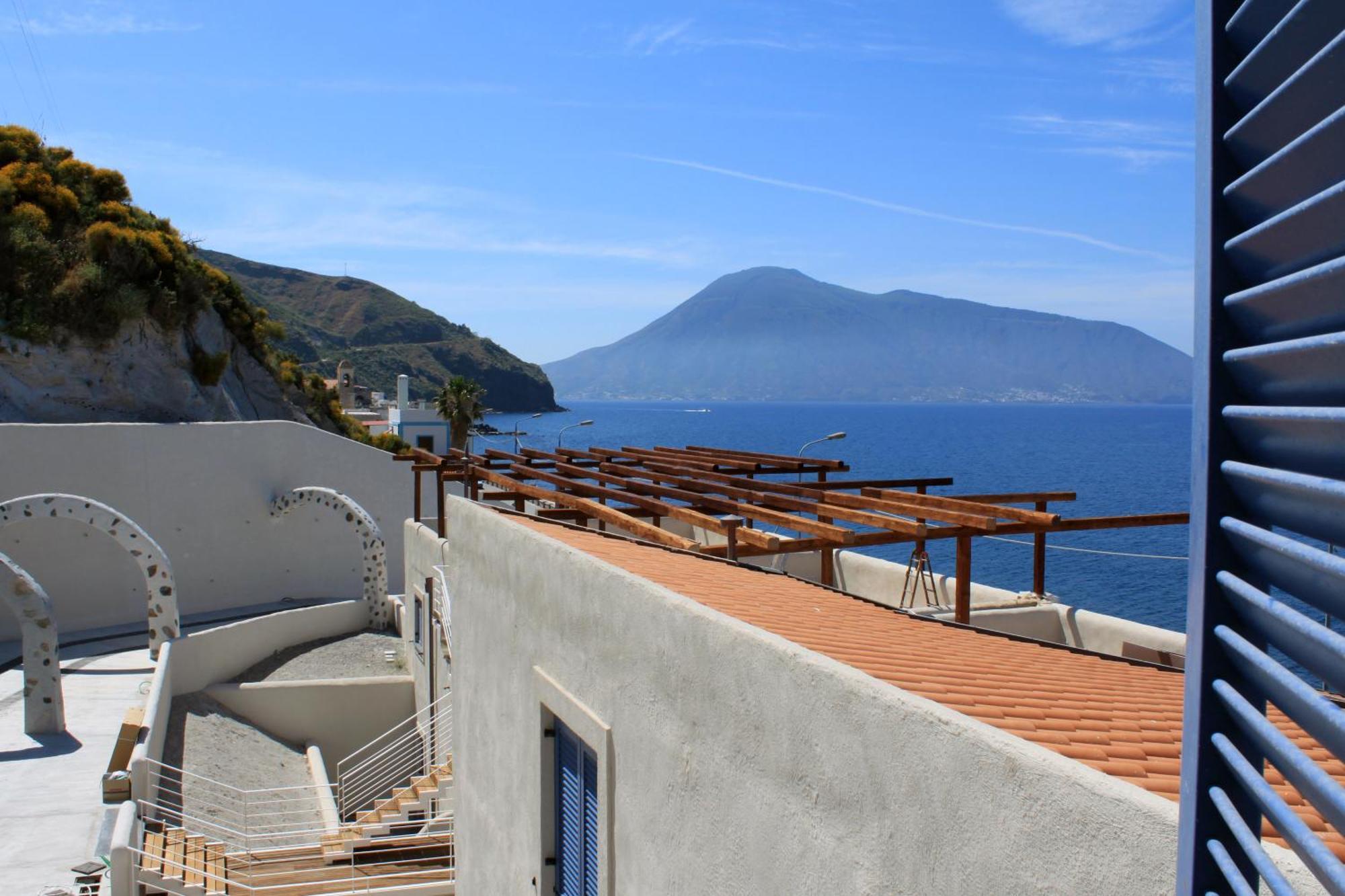 NerOssidiana Aparthotel Acquacalda Bagian luar foto